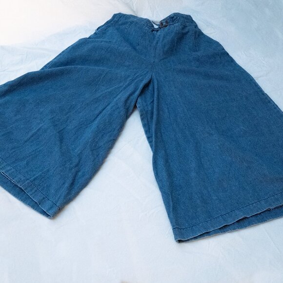 Extra-wide leg, high-waisted, vintage, cropped, denim trousers - Picture 8 of 8